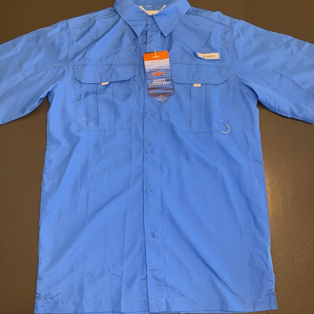 HABIT Men's SMALL Vented Fishing Shirt Blue Short Sleeve Button Front NWT